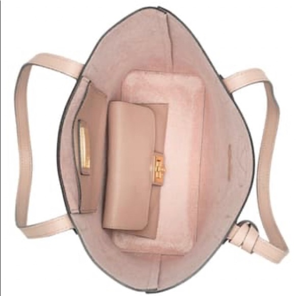 Authentic VALENTINO By Mario leather tote and flap wallet set - Picture 5 of 16